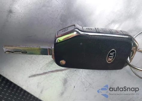 2019 Kia Forte Lxs z USA, uszkodzony, nr VIN 3KPF24AD8KE112309